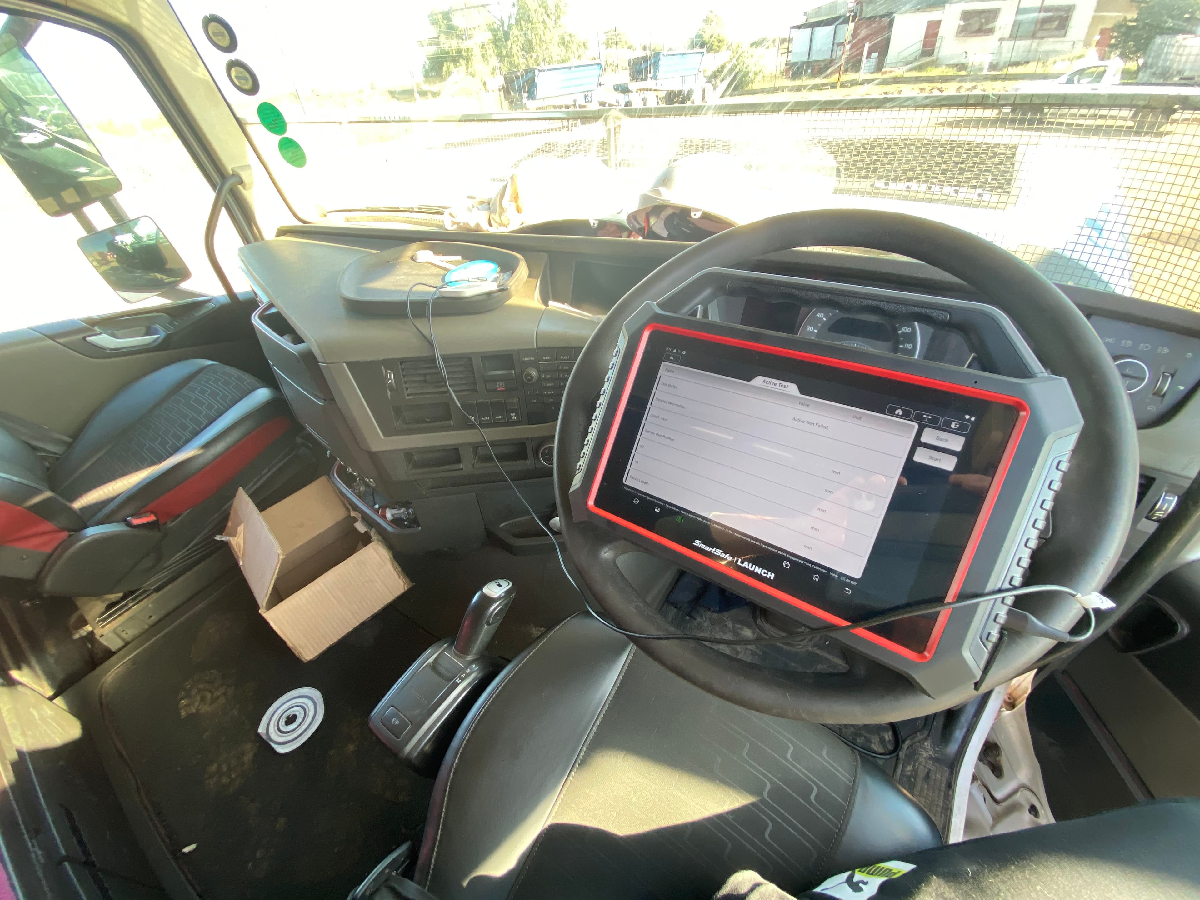 Volvo V4 clutch calibration